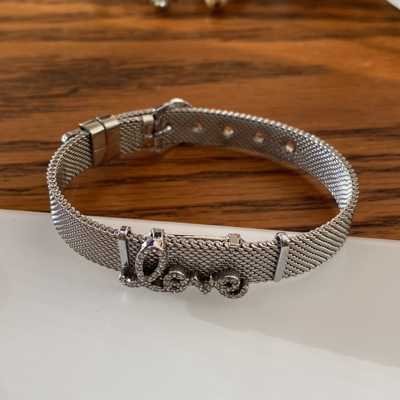 Silver Mesh Bracelet - Picture 2 of 3